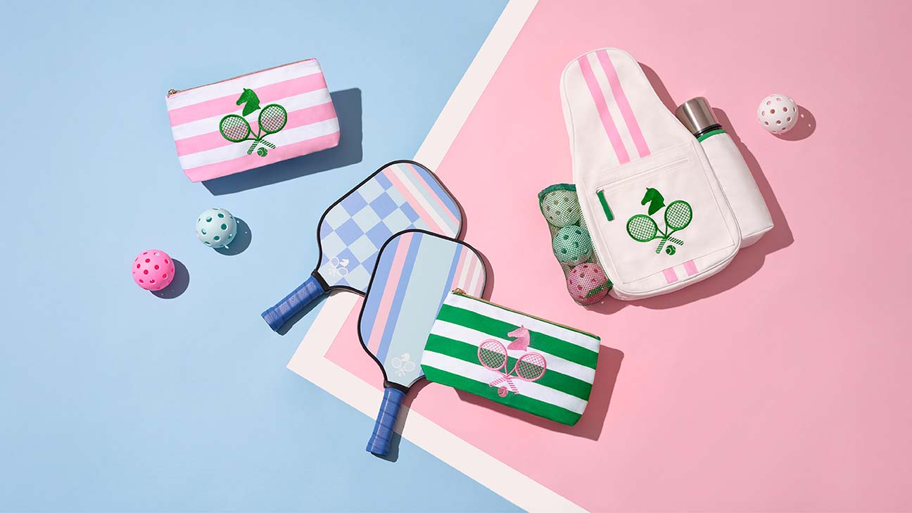 Ace Your On-Court Style!